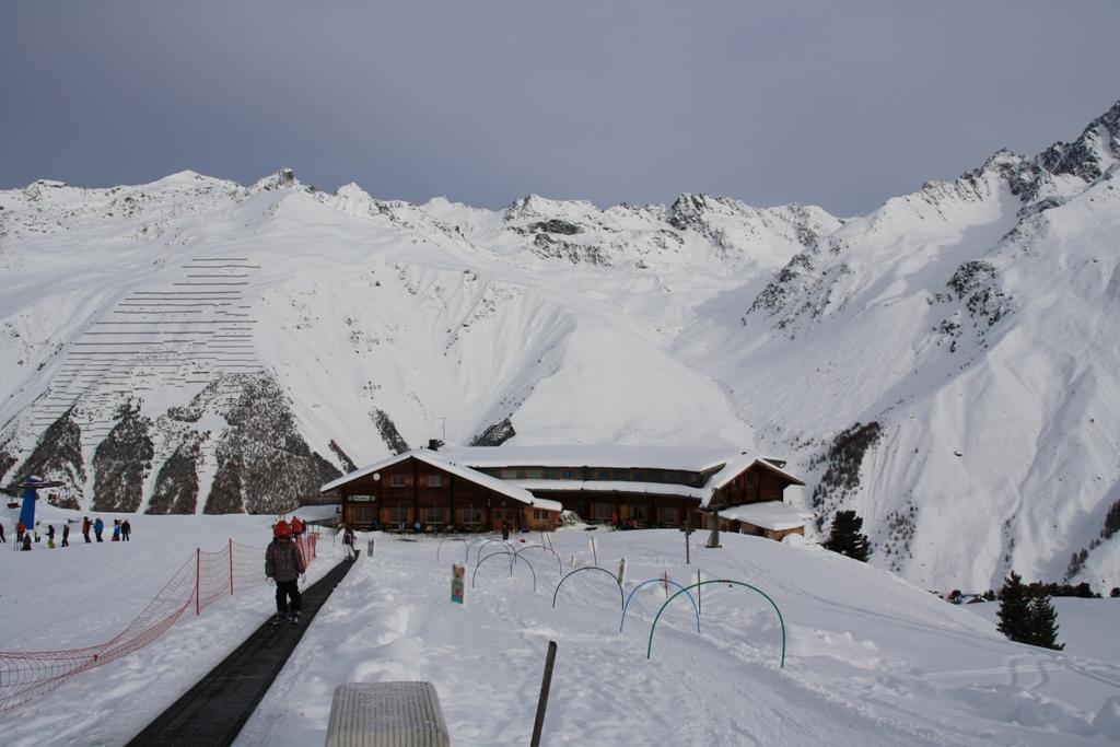 Hotel Alpenfriede คูรอน วินอสตา ภายนอก รูปภาพ